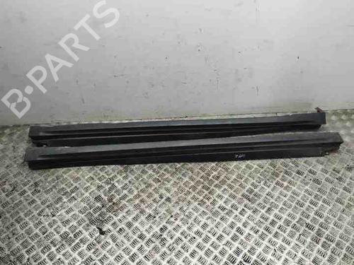 Używane Próg lewy BMW 5 (F10) 520 d (184 hp) 28856734