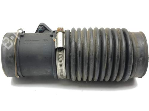 Mass air flow sensor PORSCHE CAYENNE (9PA) S 4.5 | BP28873149M95