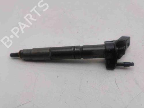 Used Injector MERCEDES-BENZ M-CLASS (W164) ML 320 CDI 4-matic (164.122) (224 hp) 28900287