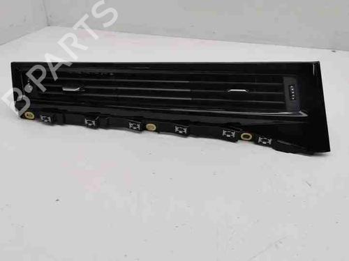 Used Air vent AUDI A1 Sportback (8XA, 8XF) 1.0 TFSI (95 hp) 28857438