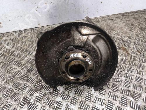 Used Right rear steering knuckle Right rear steering knuckle 37643876 37643876