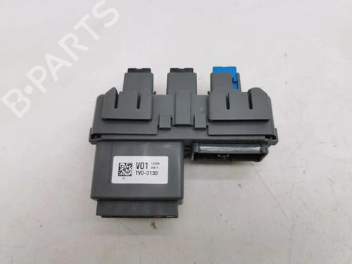 Used Fuse box Fuse box 36196443 36196443