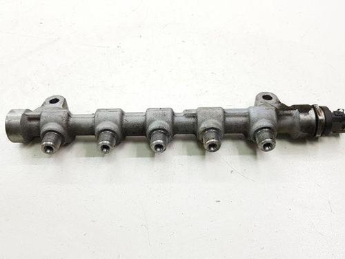 Used Injection rail HYUNDAI ix35 (LM, EL, ELH) 1.7 CRDi (116 hp) 28870730