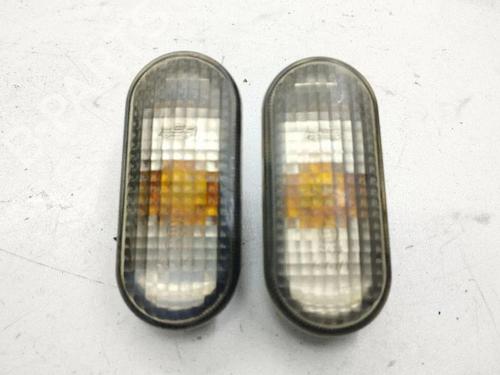 Used Left side indicator Left side indicator 38251180 38251180