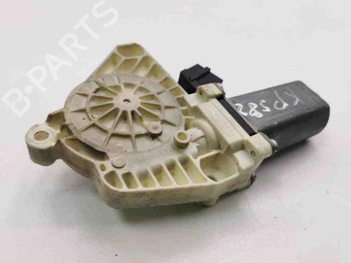 Left front window motor MERCEDES-BENZ B-CLASS Sports Tourer (W245) B 200 TURBO (245.234) | BP28904089E21