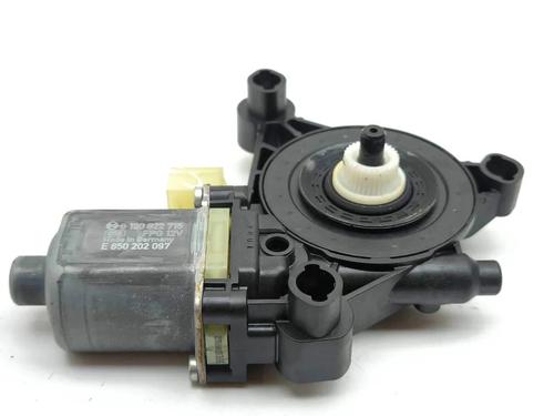 Right front window motor VW T-ROC (A11, D11) 1.5 TSI | BP36200433E20 - Image 6
