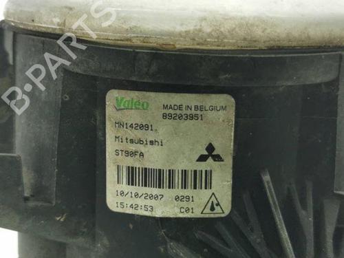 Left front fog light MITSUBISHI OUTLANDER II (CW_W) 2.2 DI-D 4WD | BP28852578C30 