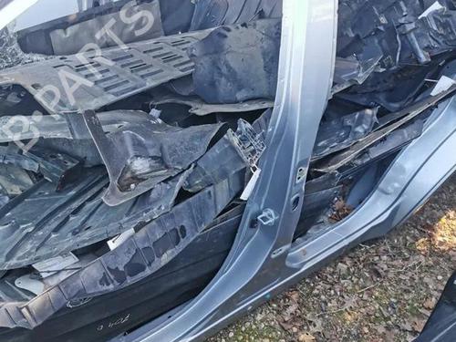 Used Left sideskirt PEUGEOT 4007 (VU_, VV_) 2.2 HDi (156 hp) 28848523