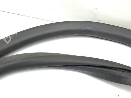 Rubber door seal PEUGEOT 2008 II (UD_, US_, UY_, UJ_, UR_, UC_) 1.2 PureTech 130 (USHNS, URHNS) | BP28879333C142 