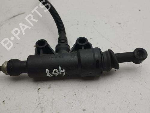 Clutch slave cylinder MERCEDES-BENZ C-CLASS (W203) C 200 CDI (203.007) | BP28892685M113