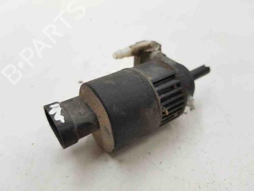 Ruitensproeierpomp RENAULT ESPACE III (JE0_) 2.2 12V TD (JE0E, JE0H, JE0P) (113 hp) 28875991