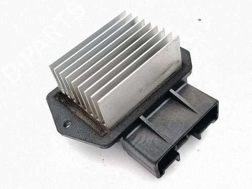 Used Heater resistor Heater resistor TOYOTA COROLLA Verso (ZER_, ZZE12_, R1_) 2.2 D-4D (AUR10_, AUR10R) (177 hp) 40069782 40069782