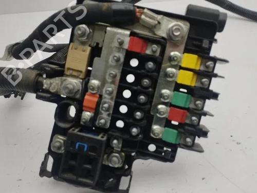 Fuse box TESLA MODEL S (5YJS) 60 | BP28862909E1