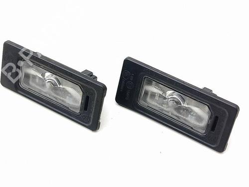 Used Licence plate light SKODA ENYAQ iV SUV (5AZ) 50 (148 hp) 28907543