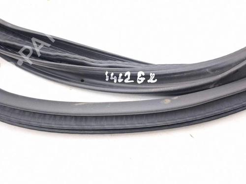 Gummiliste BMW i4 (G26) eDrive35 | BP38191987C142  - Image 6
