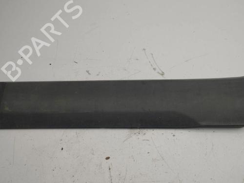Used Door moulding trim OPEL ANTARA A (L07) 2.0 CDTI 4x4 (150 hp) 28891174