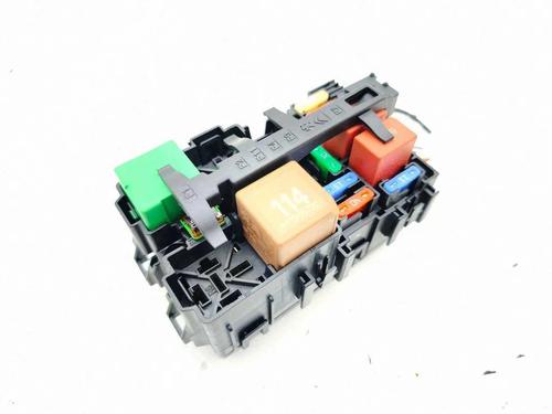 Used Fuse box Fuse box 38246931 38246931