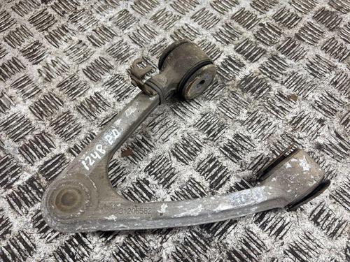 Used Right front suspension arm Right front suspension arm 36065407 36065407