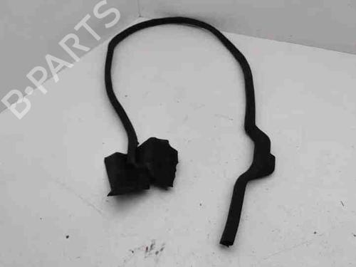 Gummiliste MASERATI GHIBLI III (M157) 3.0 D (275 hp) 28864836