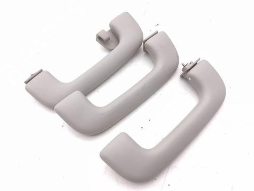 Used Interior roof handle Interior roof handle 36468118 36468118