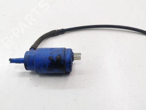 Sprinklervæskepumpe VW PASSAT B5.5 Variant (3B6) 1.9 TDI (101 hp) 28871351