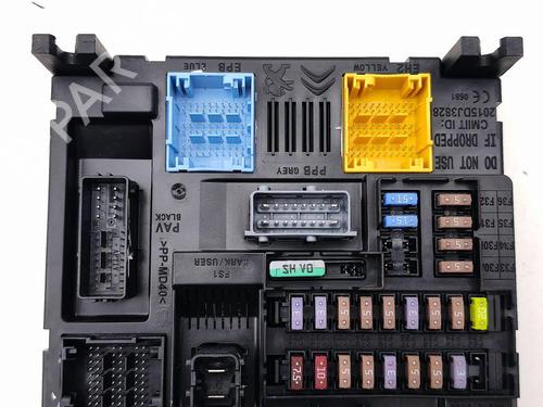 Fuse box PEUGEOT 2008 II (UD_, US_, UY_, UJ_, UR_, UC_) 1.2 PureTech 130 (USHNS, URHNS) | BP29829225E1