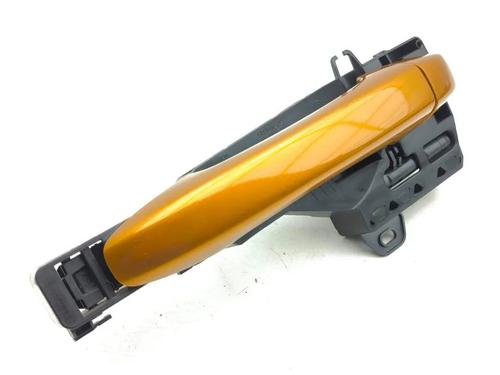 Puxador exterior trás esquerdo Puxador exterior trás esquerdo 36191115 36191115