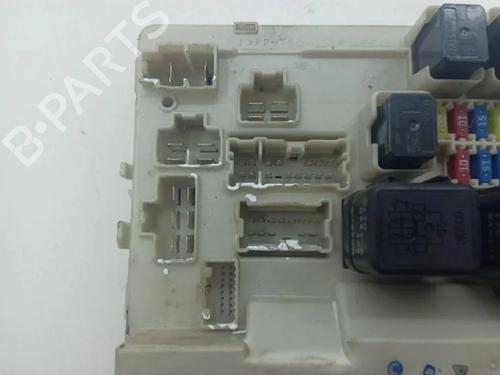 Fuse box INFINITI FX 35 All-wheel Drive | BP33228257E1 - Image 3