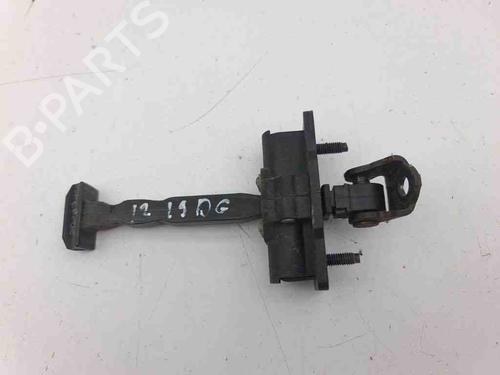 Used Hinge/Door check strap PEUGEOT 2008 II (UD_, US_, UY_, UJ_, UR_, UC_) 1.2 PureTech 130 (USHNS, URHNS) (130 hp) 28879374