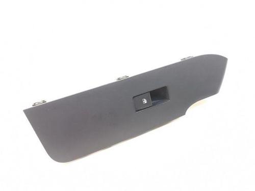 Used Left rear window switch CHEVROLET CAPTIVA (C100, C140) 2.0 D 4WD (150 hp) 28868620