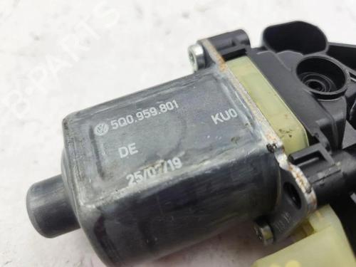 Left rear window motor AUDI Q3 (F3B) 35 TFSI | BP28899689E23 - Image 2