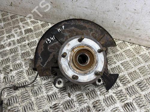 Left front steering knuckle CHRYSLER GRAND VOYAGER V (RT) 3.8 | BP30692686M25 