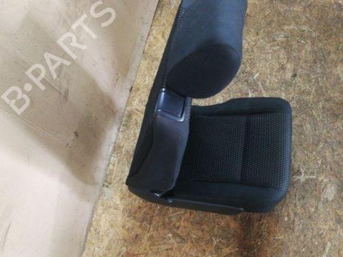 Rear seat TOYOTA COROLLA Verso (_E12_) 2.0 D-4D (CDE120_, CDE120R) | BP28868081C17 
