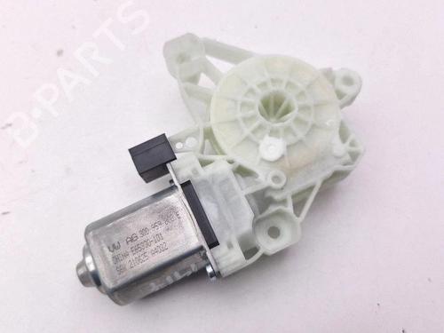 Used Right rear window motor Right rear window motor 37284105 37284105