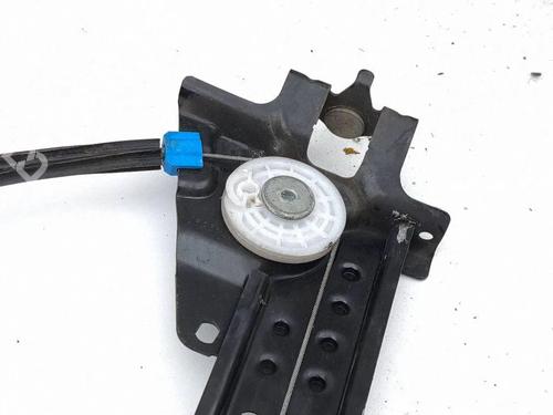 Front left window mechanism TESLA MODEL S (5YJS) 70D AWD | BP37685528C22 - Image 7