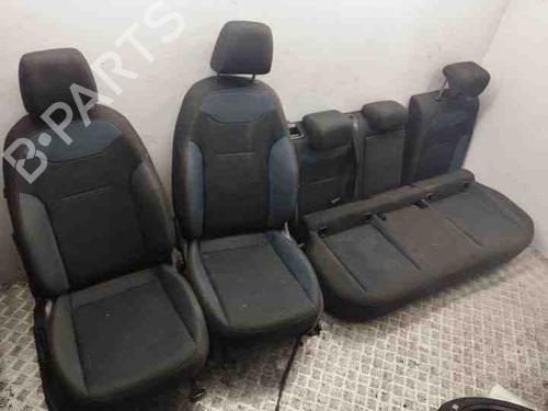 Ensemble sièges SEAT ATECA (KH7, KHP) 1.4 TSI (150 hp) 28857679