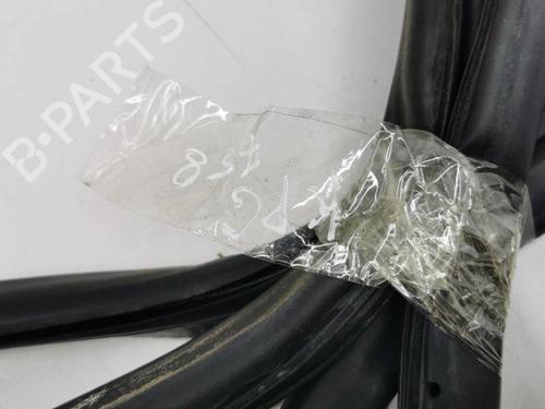 Rubber door seal BENTLEY CONTINENTAL FLYING SPUR (3W_) 6.0 | BP28898596C142 