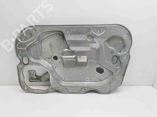 Używane Mechanizm podnoszenia szyby tylnej prawej FORD KUGA I 2.0 TDCi 4x4 (136 hp) 28849668