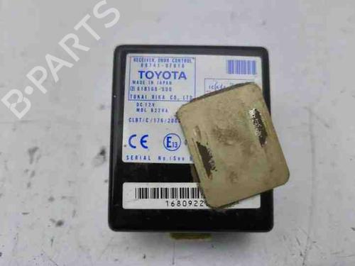 Used Electronic module TOYOTA COROLLA Verso (_E12_) 2.0 D-4D (CDE120_, CDE120R) (90 hp) 28857162