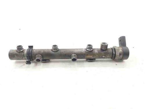 Used Injection rail AUDI A8 D3 (4E2, 4E8) 3.0 TDI quattro (233 hp) 28870311