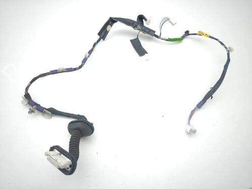 Used Wiring harness Wiring harness 33670404 33670404