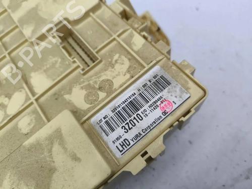 Fuse box HYUNDAI i40 I CW (VF) 1.7 CRDi | BP33645296E1 - Image 7