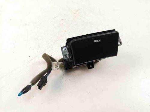 Posacenere HYUNDAI TUCSON (JM) 2.0 CRDi All-wheel Drive (140 hp) 28866452