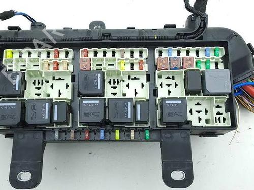 Fuse box JAGUAR F-PACE (X761) 2.0 SD4 AWD | BP33259792E1 - Image 4