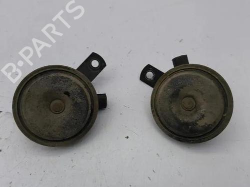 Horn HONDA CR-V II (RD_) 2.2 CTDi (RD9) (140 hp) 28851138