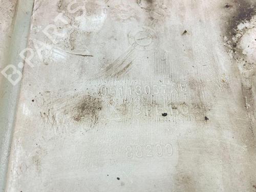 Windscreen washer tank CHRYSLER VOYAGER IV (RG, RS) 2.8 CRD | BP28890563C113 