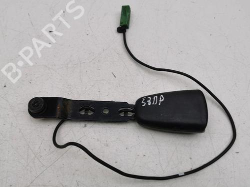 Used Seat buckle VOLVO V70 II (285) D5 (163 hp) 28884956