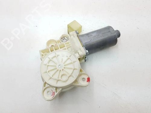 Used Right rear window motor Right rear window motor 28903368 28903368