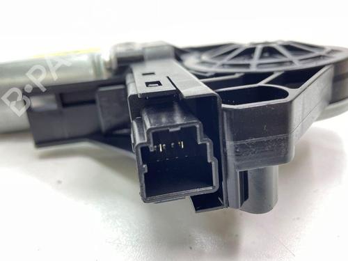 Left front window motor VOLVO V60 I (155) 1.6 DRIVe | BP28890354E21 