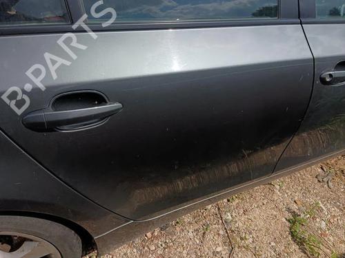 Dør højre bagtil Dør højre bagtil BMW 5 Touring (E61) 525 d (177 hp) 36174789 36174789